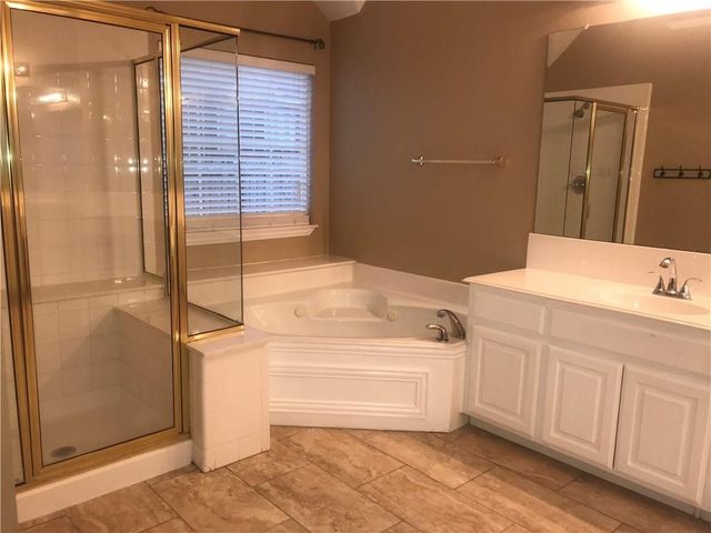 4205 Calloway Drive, Mansfield, TX 76063