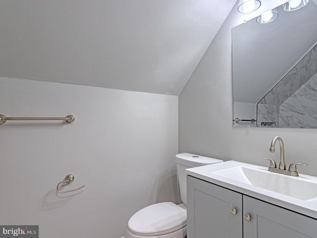 39 MIDDLETON LN, Willingboro, NJ 08046