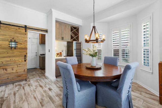 22128 Rose Grass LN, Spicewood, TX 78669