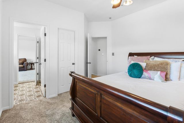 22128 Rose Grass LN, Spicewood, TX 78669