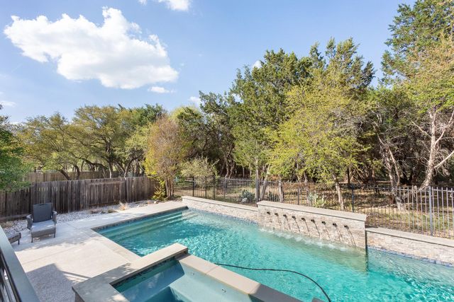 22128 Rose Grass LN, Spicewood, TX 78669