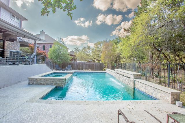 22128 Rose Grass LN, Spicewood, TX 78669