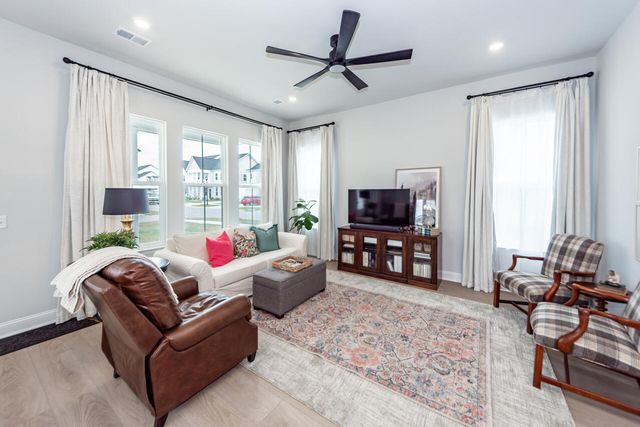 119 Wonder Sol Way, Summerville, SC 29485