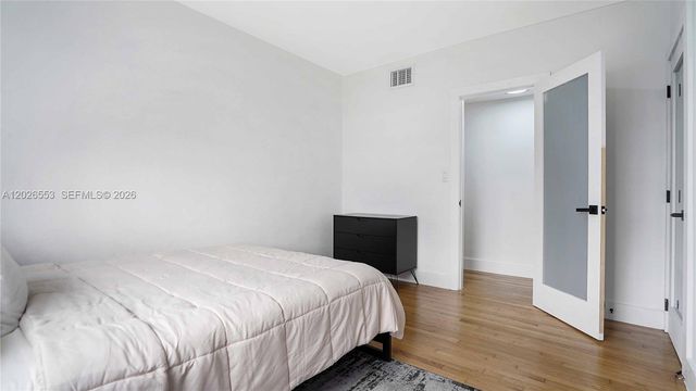 815 W 39, Miami Beach, FL 33140