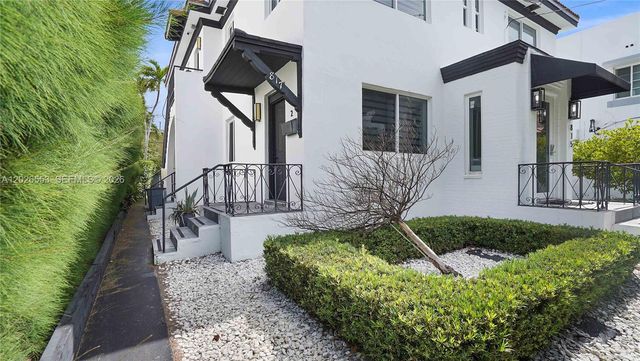 815 W 39, Miami Beach, FL 33140