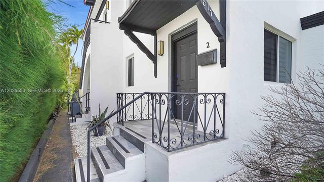 815 W 39, Miami Beach, FL 33140