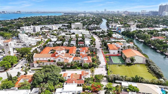 815 W 39, Miami Beach, FL 33140