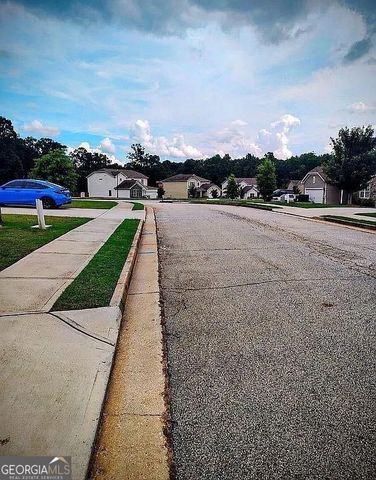 308 Jade Laurel Lane, Locust Grove, GA 30248