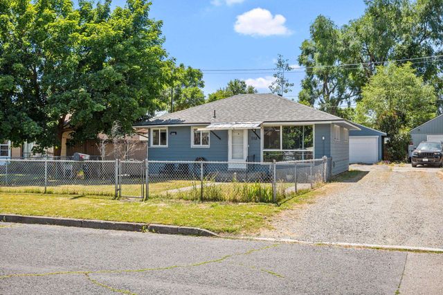 3018 N Nora Ave, Spokane, WA 99207