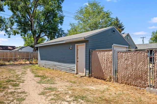 3018 N Nora Ave, Spokane, WA 99207