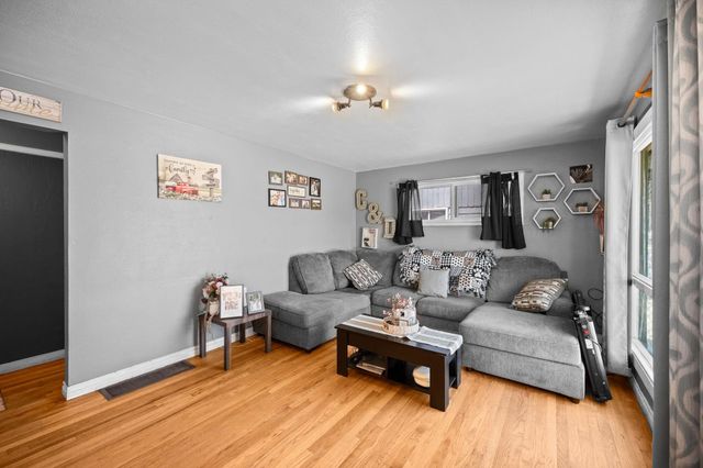 3018 N Nora Ave, Spokane, WA 99207