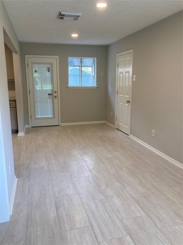 1605 Lamonte Lane, Houston, TX 77018