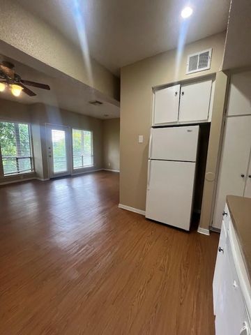 2612 San Pedro ST 117, Austin, TX 78705