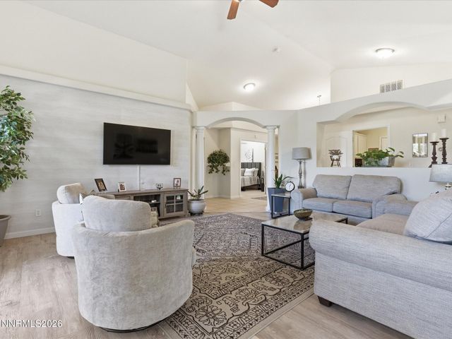 590 Wedge Lane, Fernley, NV 89408