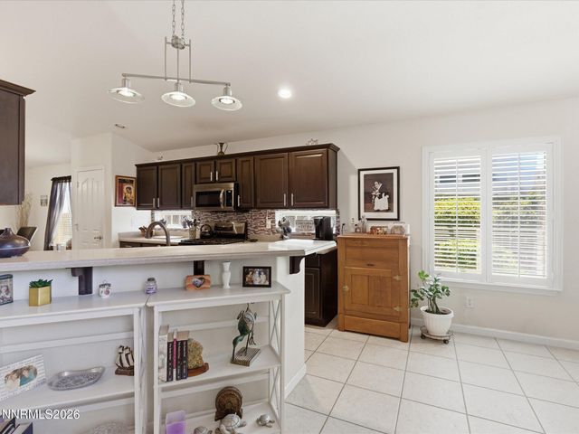 590 Wedge Lane, Fernley, NV 89408