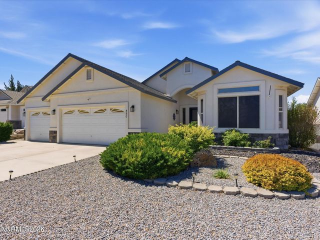 590 Wedge Lane, Fernley, NV 89408