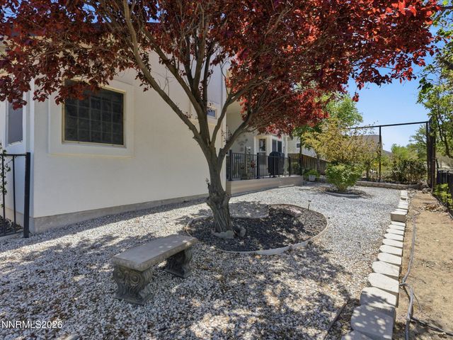 590 Wedge Lane, Fernley, NV 89408