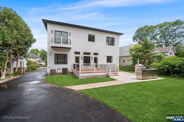 526 Doremus Avenue, Glen Rock, NJ 07452