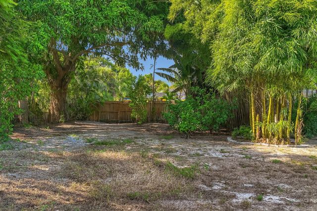 421 51st Street, West Palm Beach, FL 33407