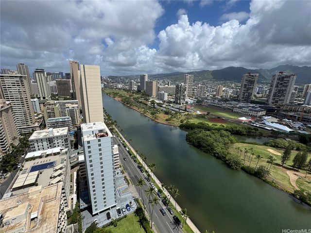 445 Seaside Avenue 3206, Honolulu, HI 96815