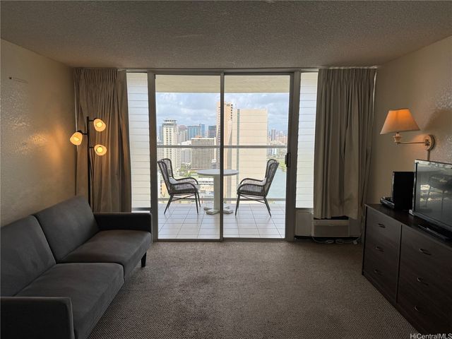 445 Seaside Avenue 3206, Honolulu, HI 96815