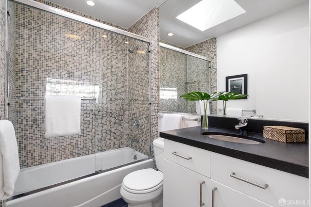 2315 Van Ness Avenue 7, San Francisco, CA 94109