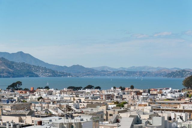 2315 Van Ness Avenue 7, San Francisco, CA 94109