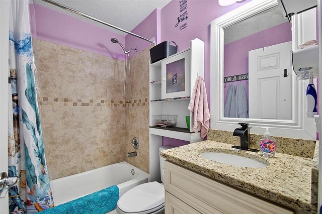 10 LARKSPUR WAY, Palm Coast, FL 32137