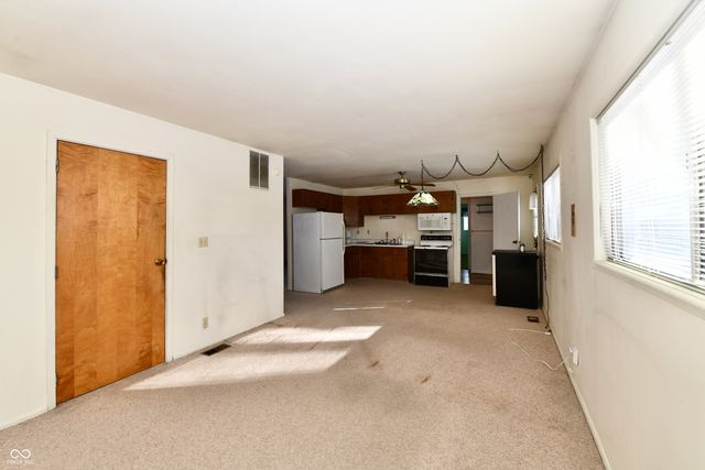 3444 Hermosa Court, Indianapolis, IN 46235