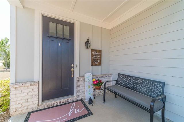 196 Chatuge Drive, Hoschton, GA 30548