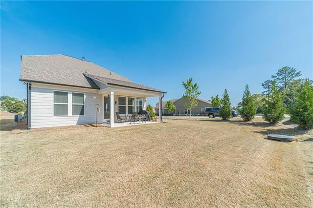 196 Chatuge Drive, Hoschton, GA 30548