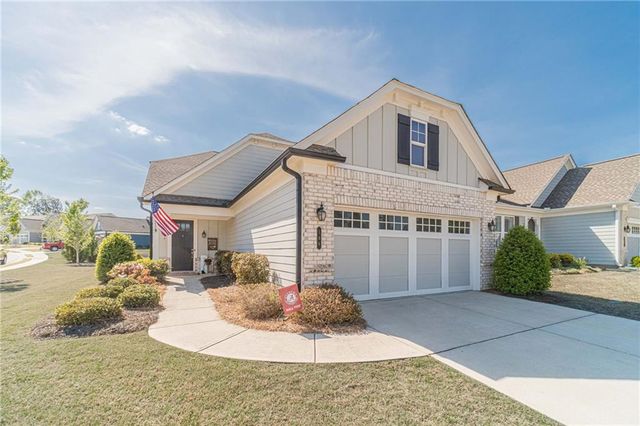 196 Chatuge Drive, Hoschton, GA 30548