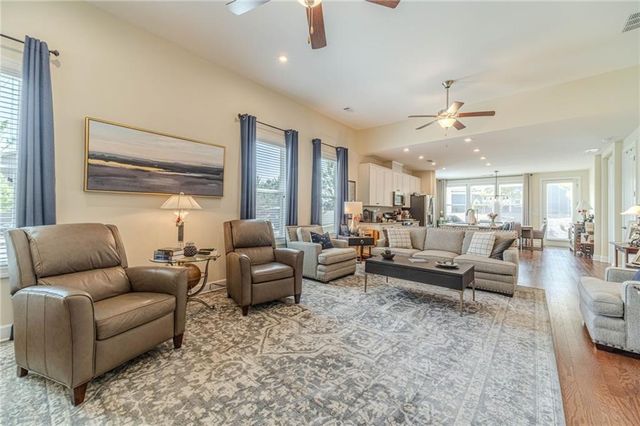 196 Chatuge Drive, Hoschton, GA 30548