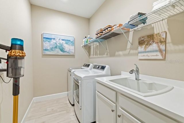 14659 DERNA TERRACE, Bradenton, FL 34211