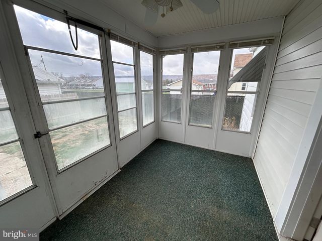 711 E MARKET ST, Mcconnellsburg, PA 17233