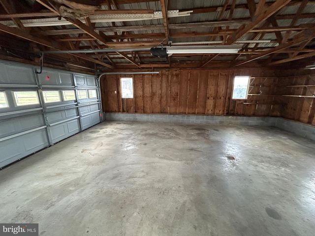 711 E MARKET ST, Mcconnellsburg, PA 17233