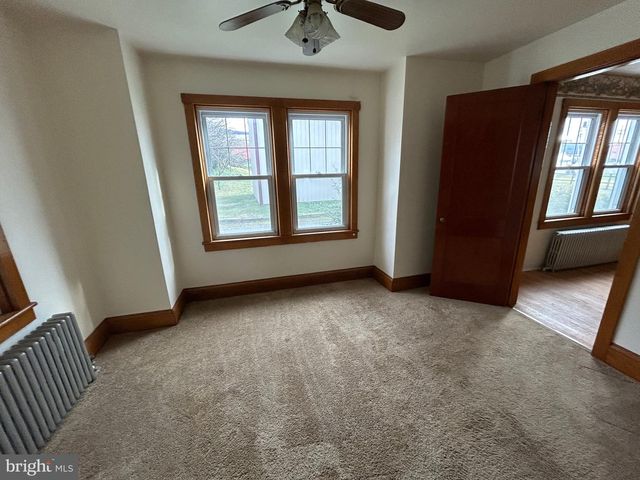 711 E MARKET ST, Mcconnellsburg, PA 17233