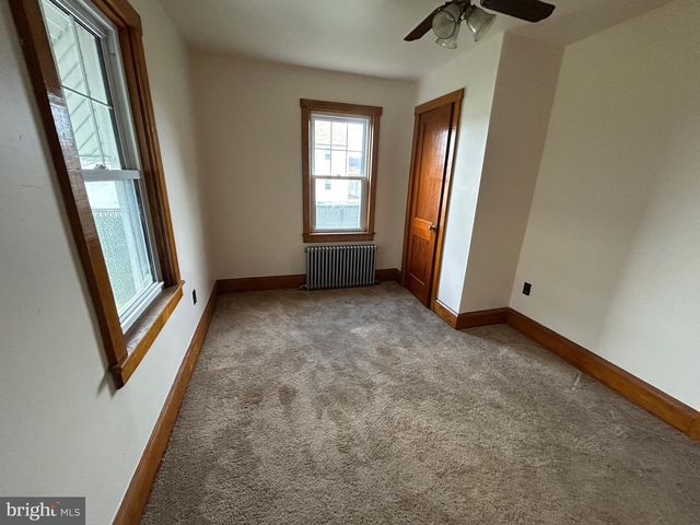 711 E MARKET ST, Mcconnellsburg, PA 17233