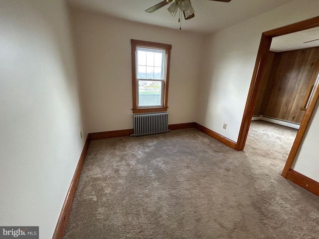 711 E MARKET ST, Mcconnellsburg, PA 17233