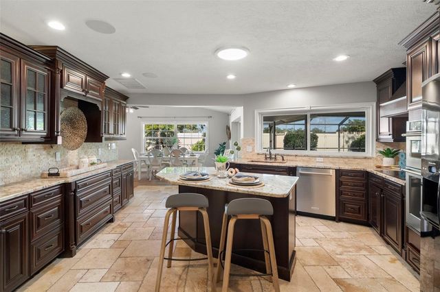 2991 PINEWOOD RUN, Palm Harbor, FL 34684