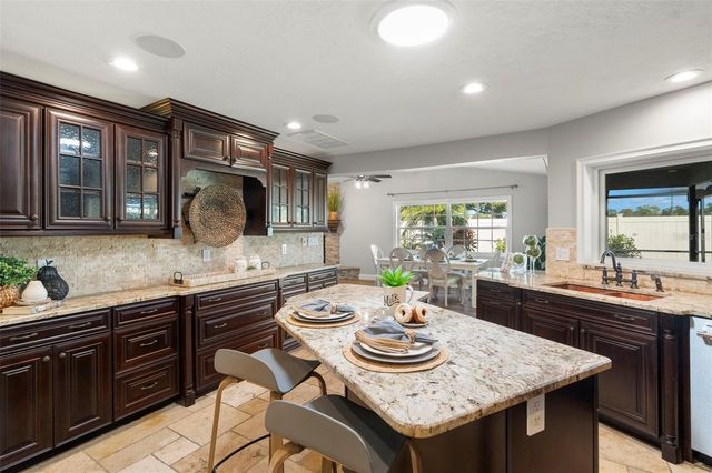 2991 PINEWOOD RUN, Palm Harbor, FL 34684