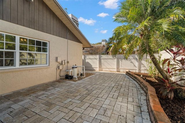 2991 PINEWOOD RUN, Palm Harbor, FL 34684