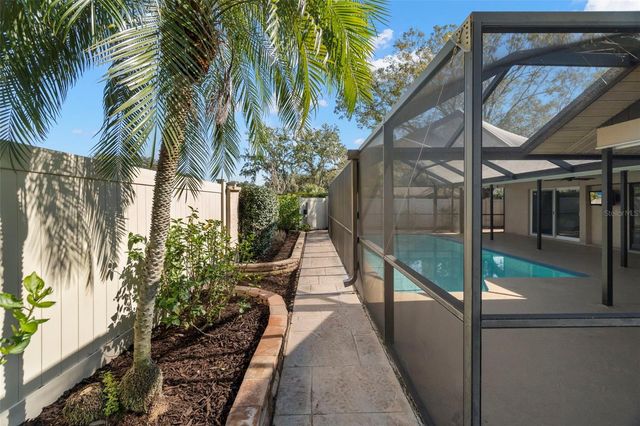 2991 PINEWOOD RUN, Palm Harbor, FL 34684