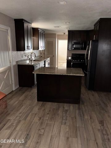 1278 SUNBURST Drive, El Paso, TX 79925