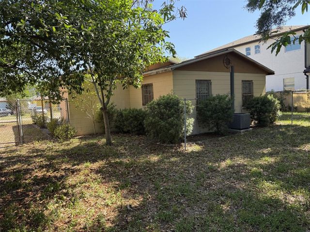 2209 E 18TH AVENUE, Tampa, FL 33605