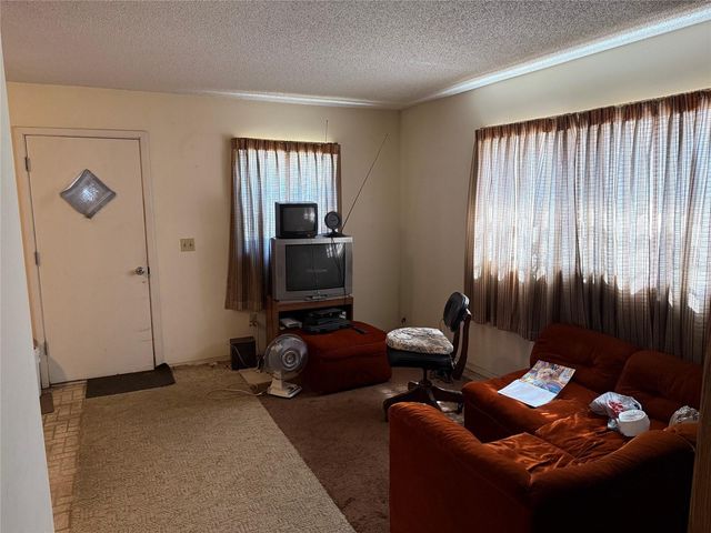 2209 E 18TH AVENUE, Tampa, FL 33605