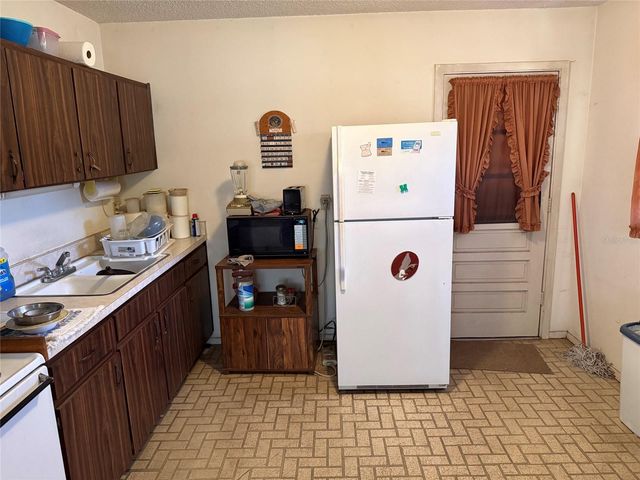 2209 E 18TH AVENUE, Tampa, FL 33605