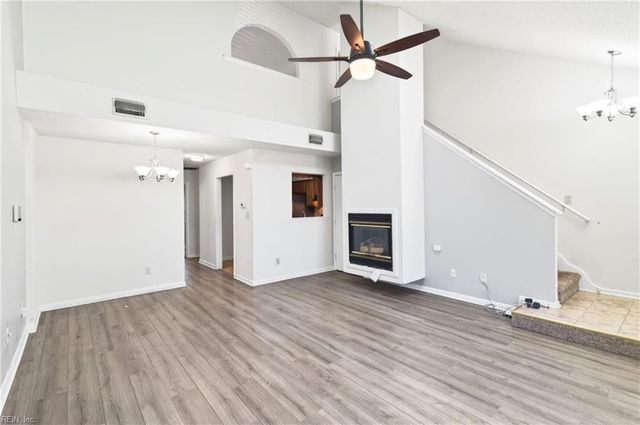 4 Chinaberry PL, Hampton, VA 23666