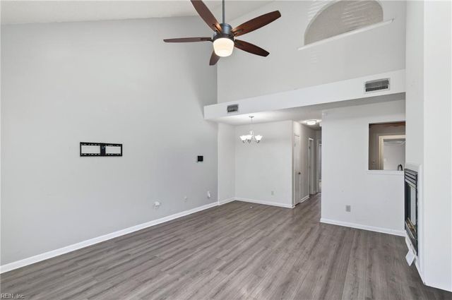 4 Chinaberry PL, Hampton, VA 23666