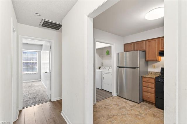 4 Chinaberry PL, Hampton, VA 23666